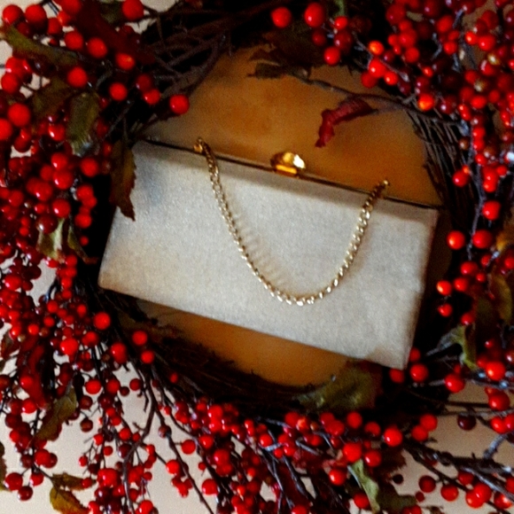 💫 golden-flecked clutch - Picture 2 of 5